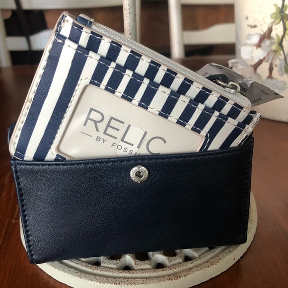 Relic wallet - Picture 3 of 3